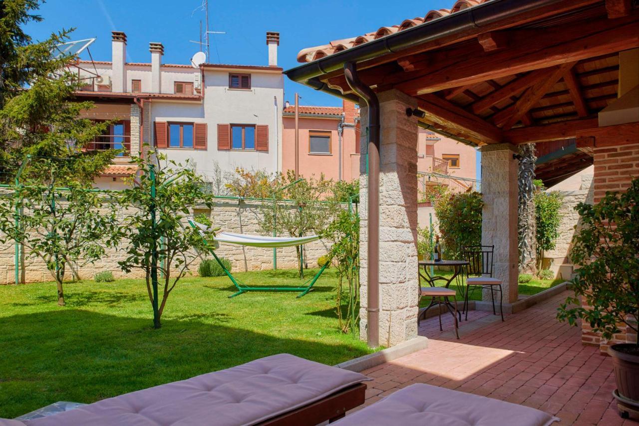 Holiday House Arena Πούλα Εξωτερικό φωτογραφία