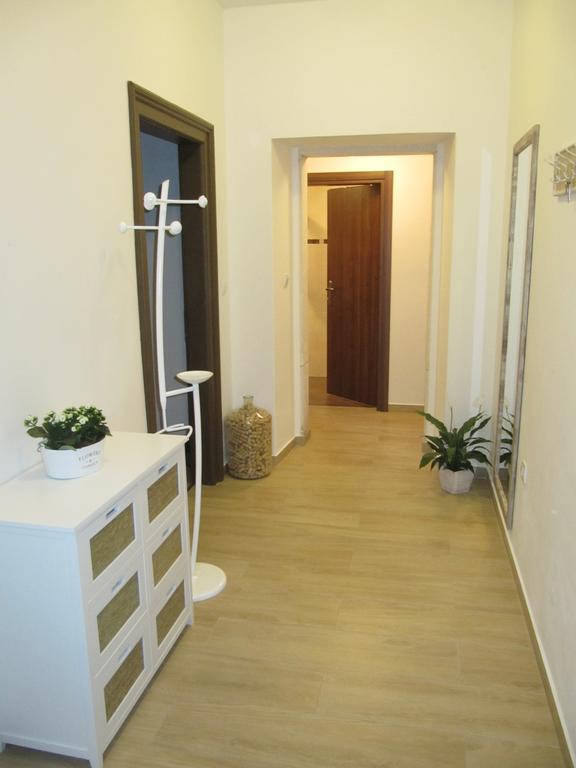 Holiday House Arena Πούλα Εξωτερικό φωτογραφία