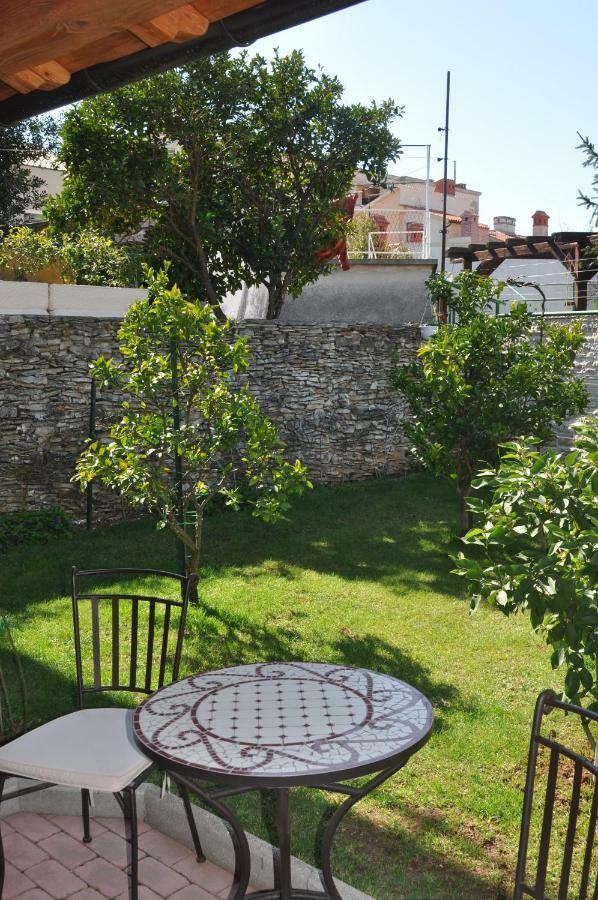 Holiday House Arena Πούλα Εξωτερικό φωτογραφία